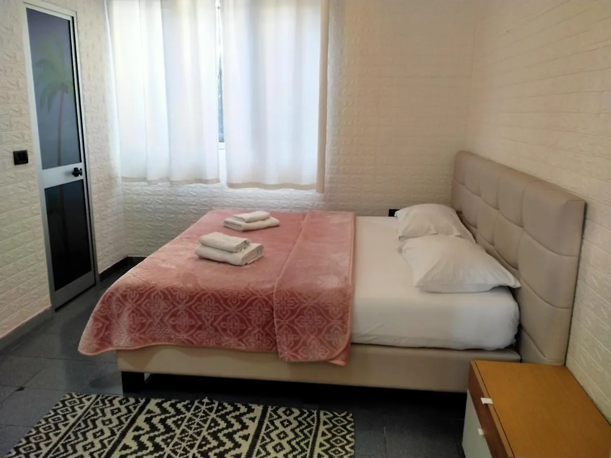Orange Villa Hotel Tirana