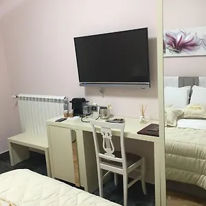https://lux-de-paris.albaniahotels.org