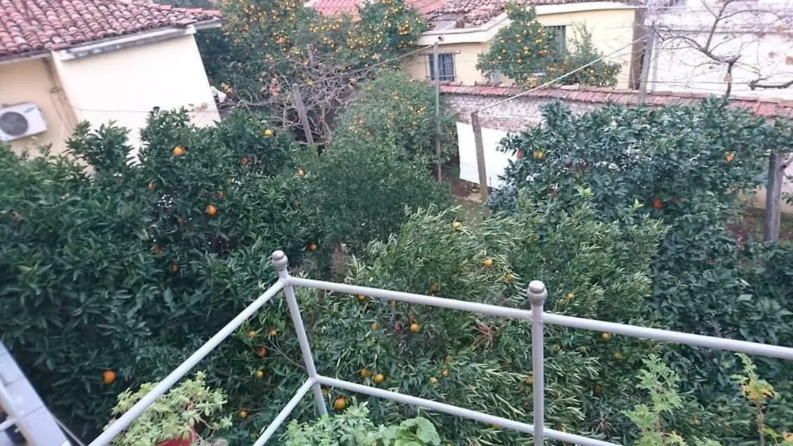 Orange Villa Hotel 地拉那